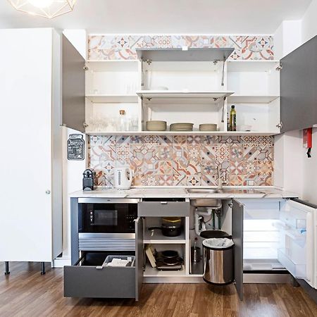 Amazing Apartment In Downtown Porto By Lovelystay ภายนอก รูปภาพ
