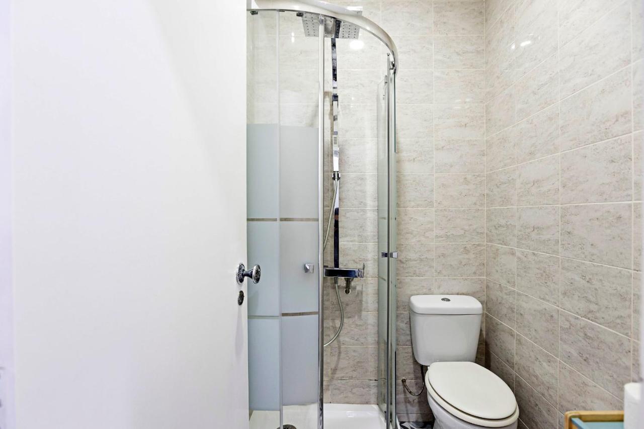 Amazing Apartment In Downtown Porto By Lovelystay ภายนอก รูปภาพ